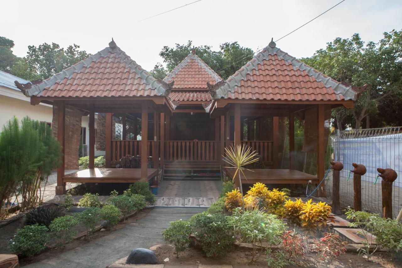 Отель Reddoorz Near Baluran National Park Pandean Экстерьер фото